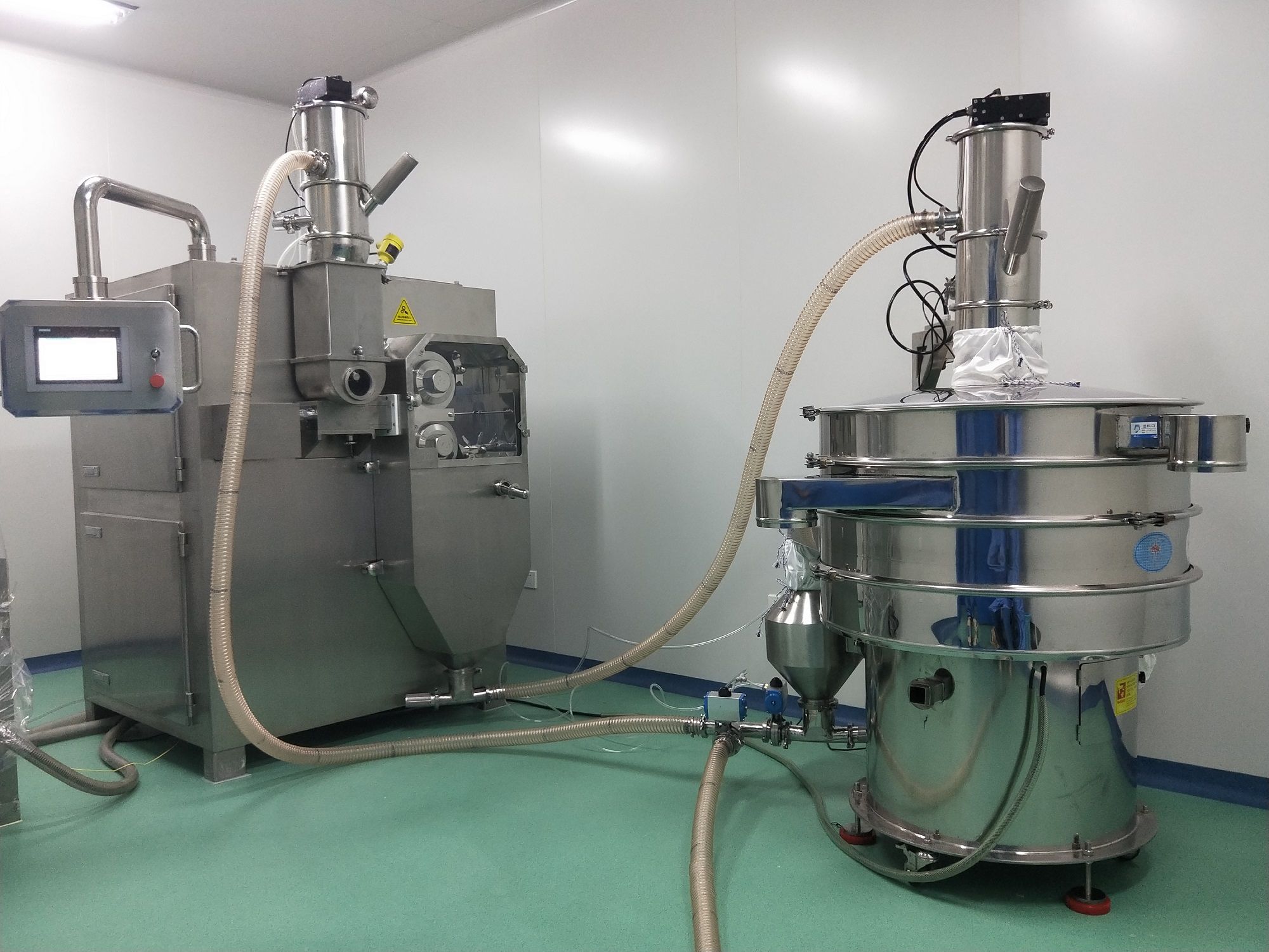 長沙興嘉生物工程股份有限公司干法制粒機調(diào)試完成