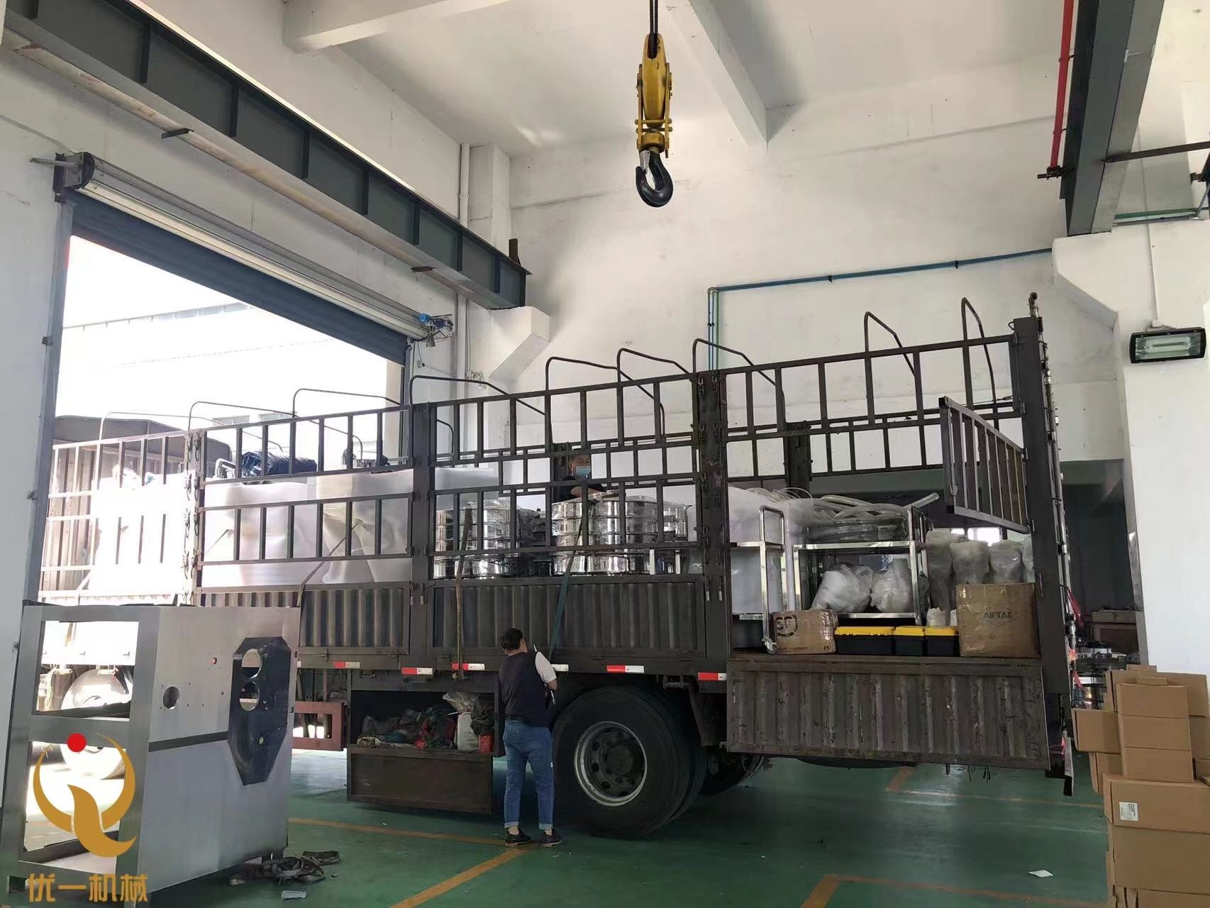 北京春風(fēng)一方藥業(yè)有限公司與我公司再次深入合作，訂購三臺干法制粒機